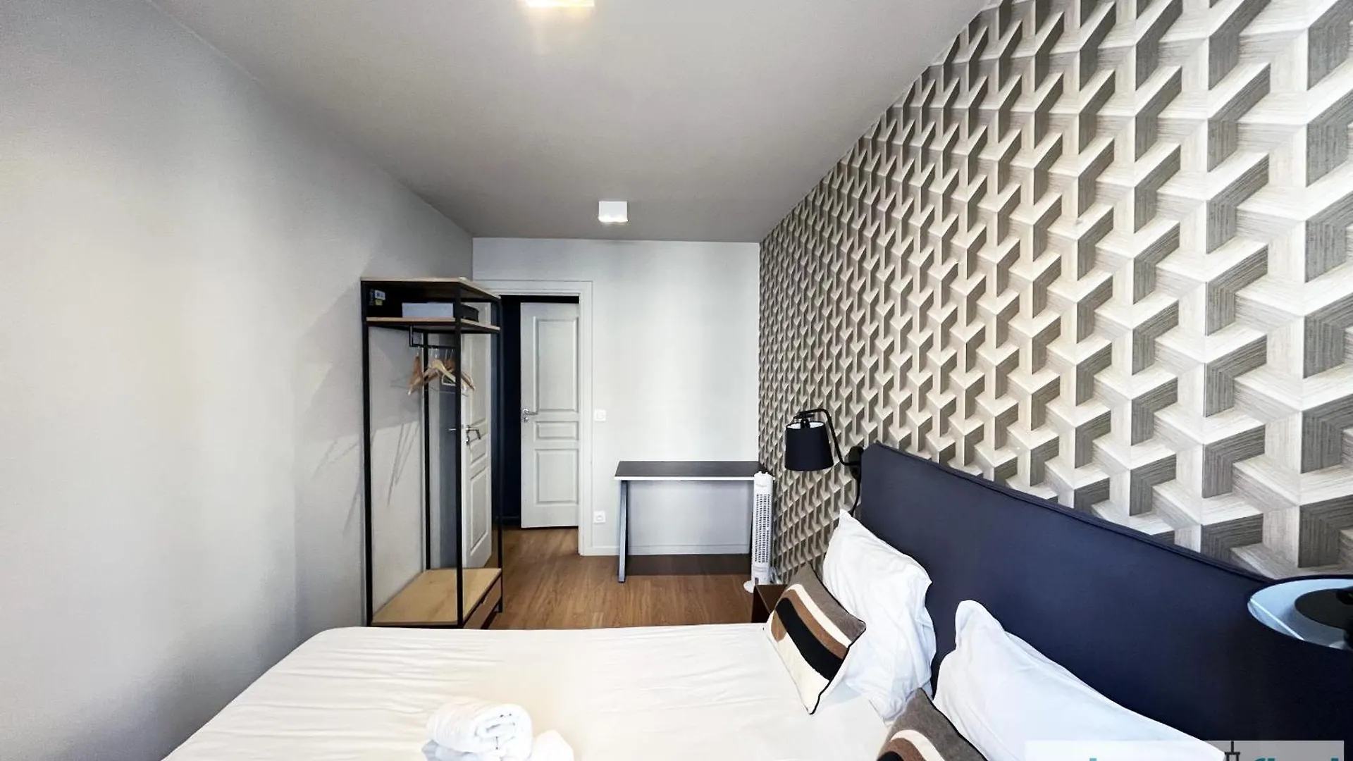 Apartamento Urban Flat 02 - 4 Bedrooms Flat In Center Of París